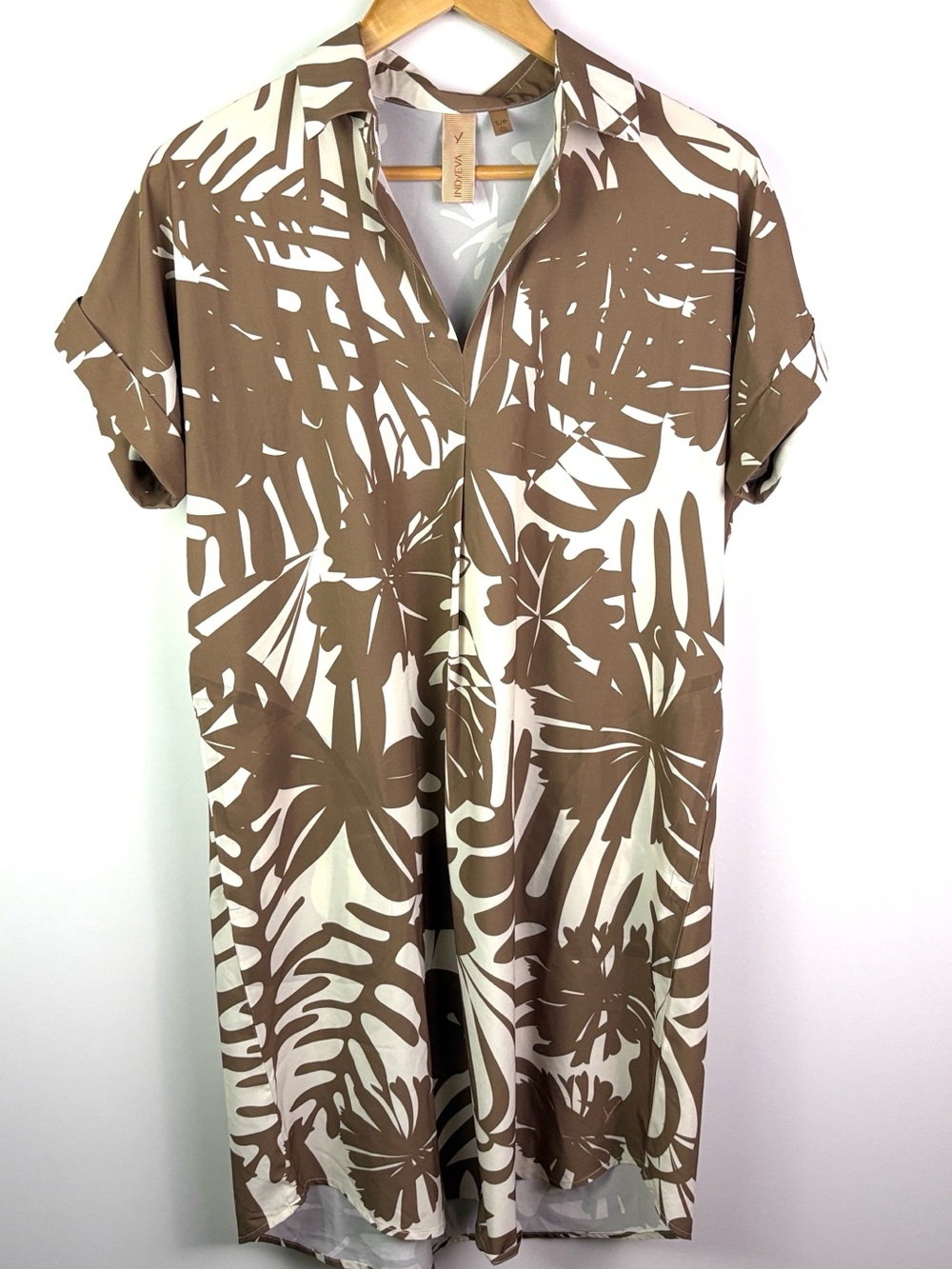 INDYEVA brown and cream dress size S